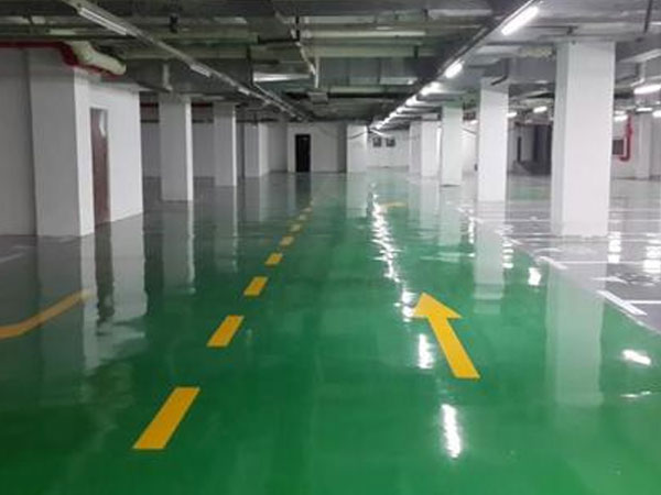 停車場地坪漆使用的是什么,有哪些?